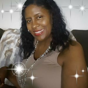 Meet your Posher, Anissa